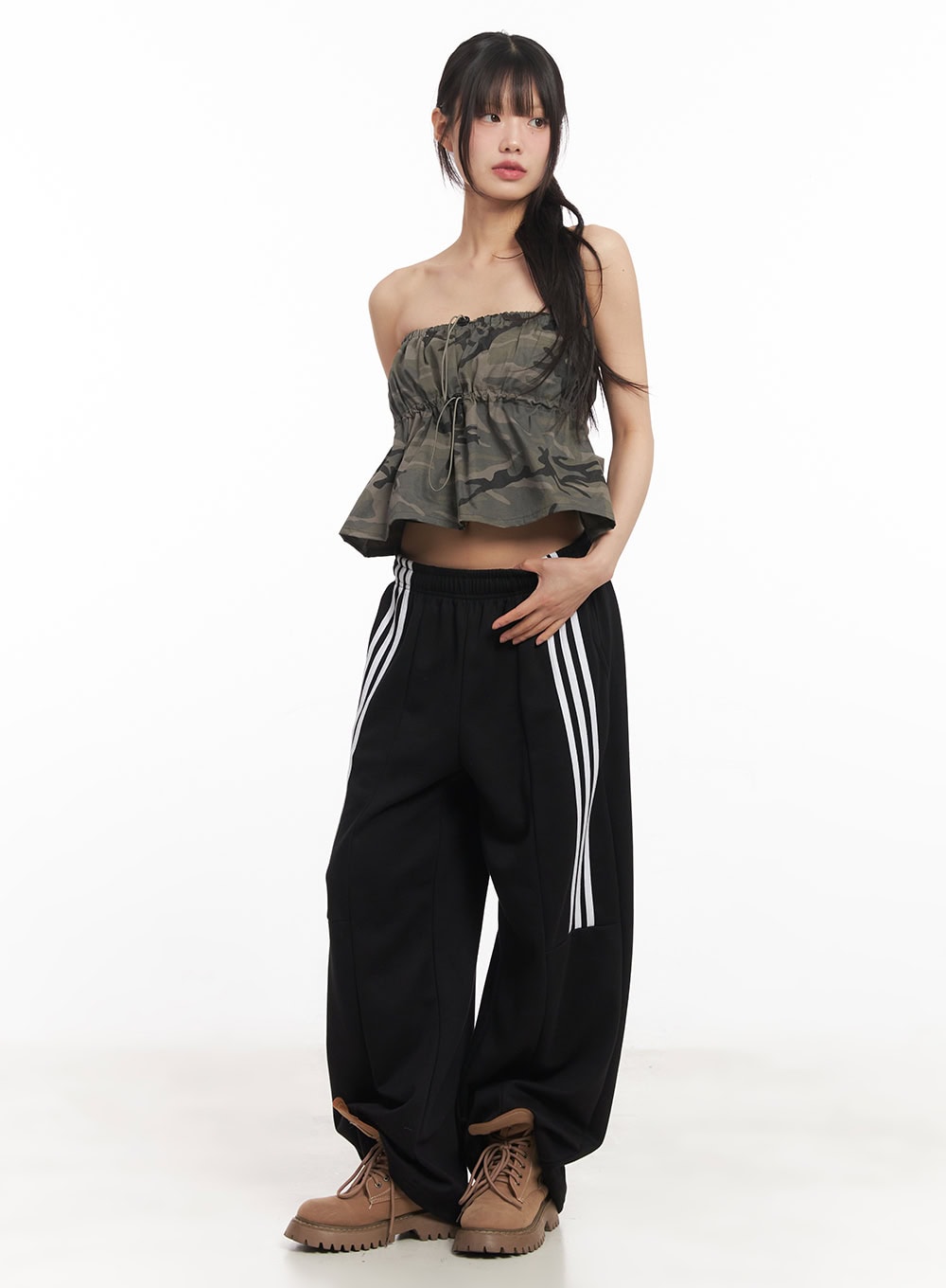 Striped Wide-Fit Sweatpants CA523 by Lewkin