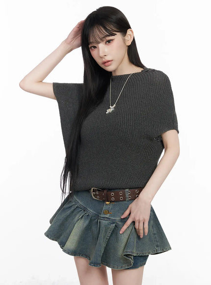 asymmetric-half-neck-knit-top-iu509