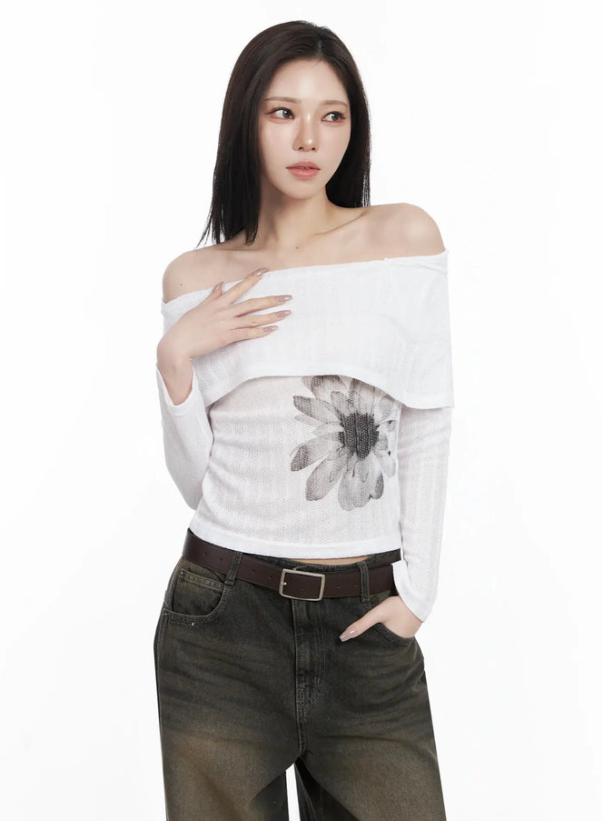 graphic-off-shoulder-long-sleeve-top-ij528