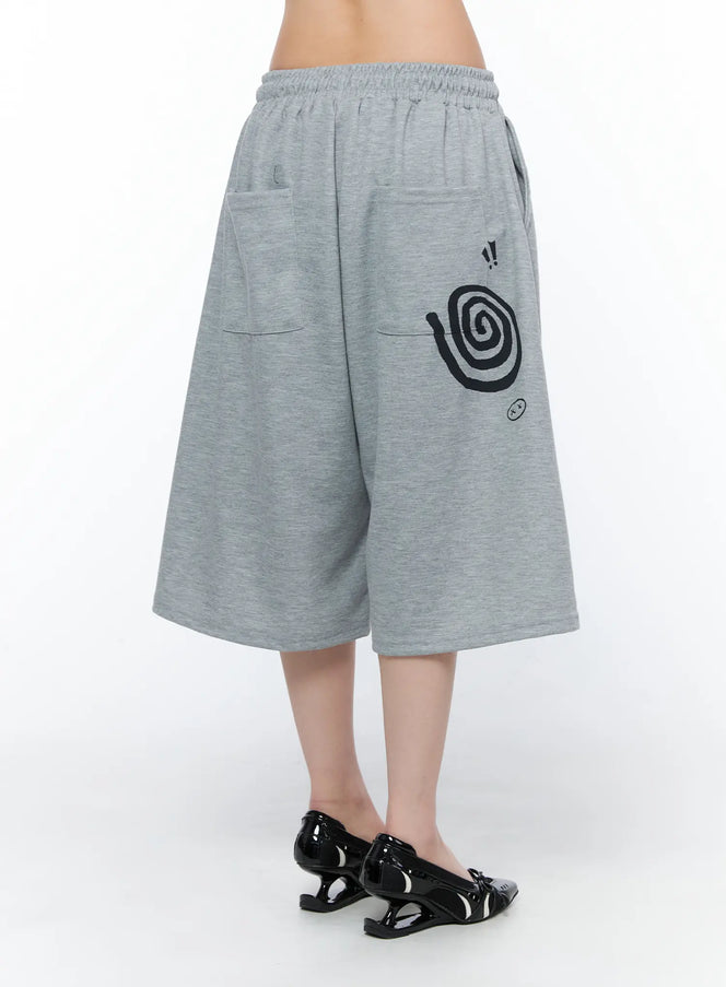 graphic-print-sweat-shorts-ca524