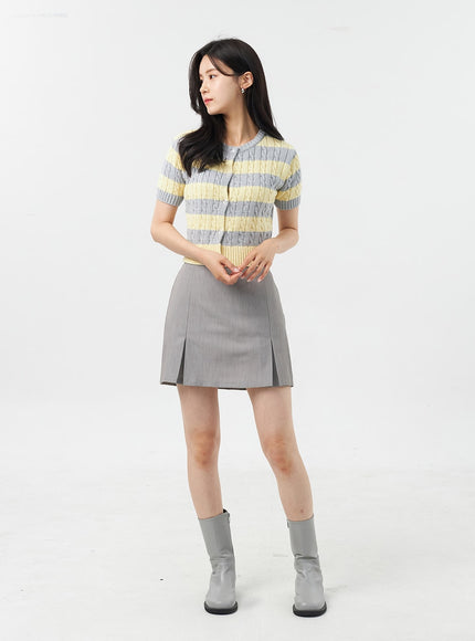 stripe-button-sweater-ou308