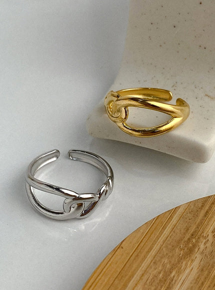 monroe-soft-knot-ring-ia524