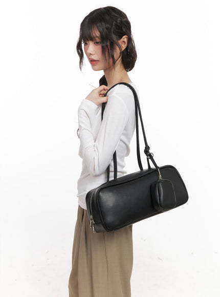 square-shoulder-bag-with-detachable-pocket-cj528