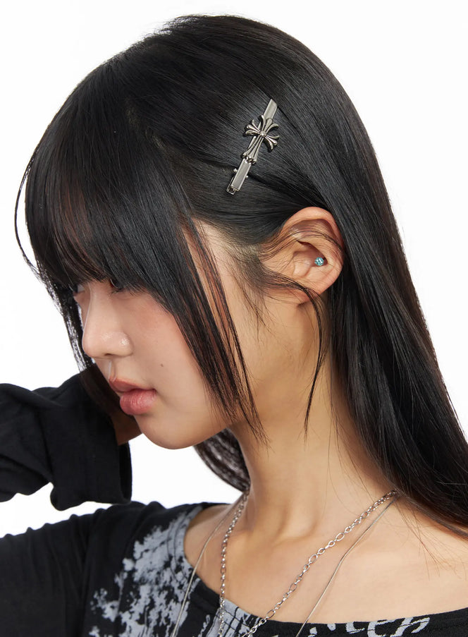 gothic-cross-hair-clip-cf506-1