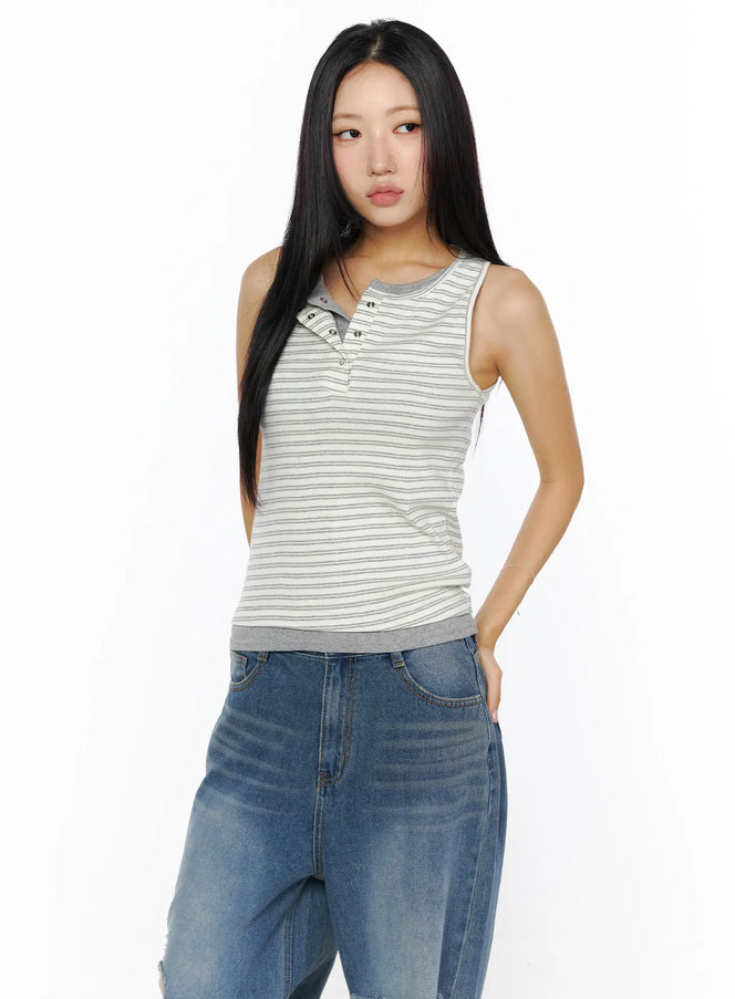 striped-sleeveless-top-cu512