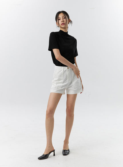 mock-neck-tee-il321