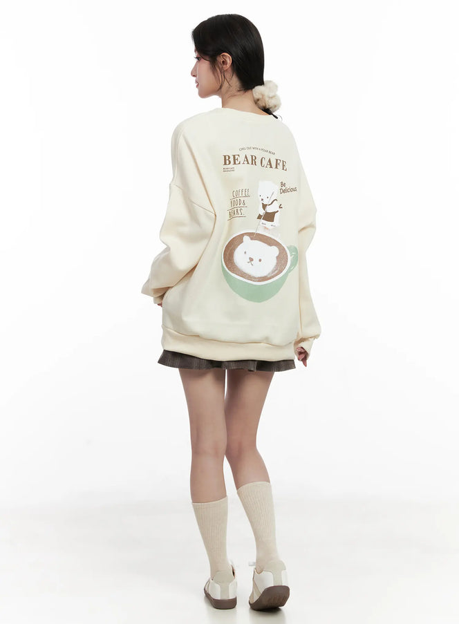 bear-cafe-graphic-sweatshirt-cn527