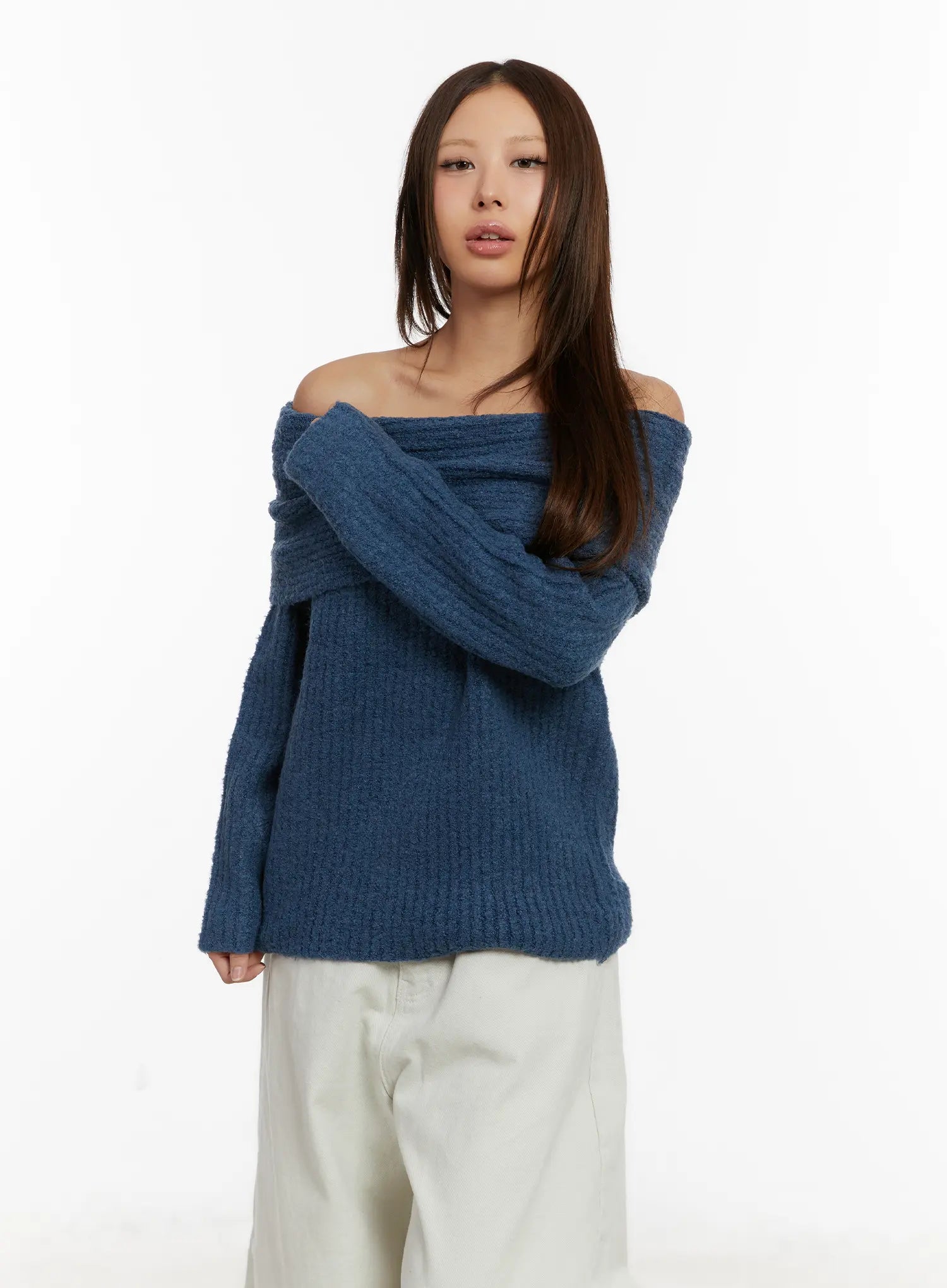 off-shoulder-buttery-knit-sweater-cd517
