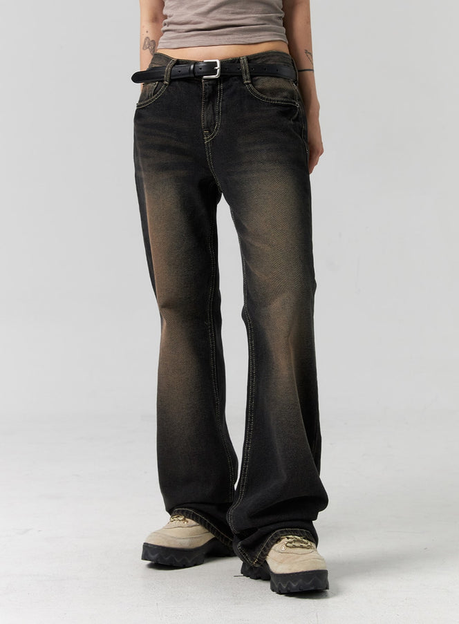 slim-fit-bootcut-jeans-cg330