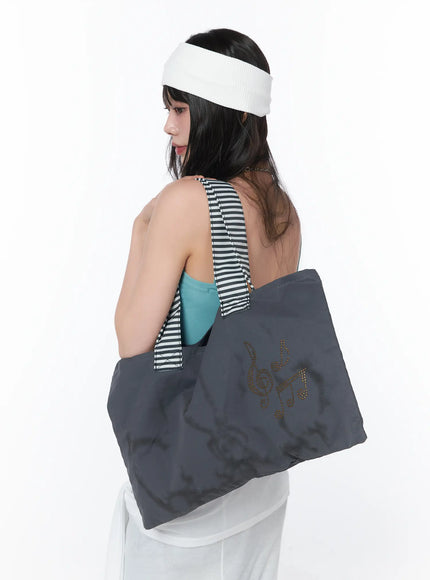 studded-canvas-shoulder-bag-ca529