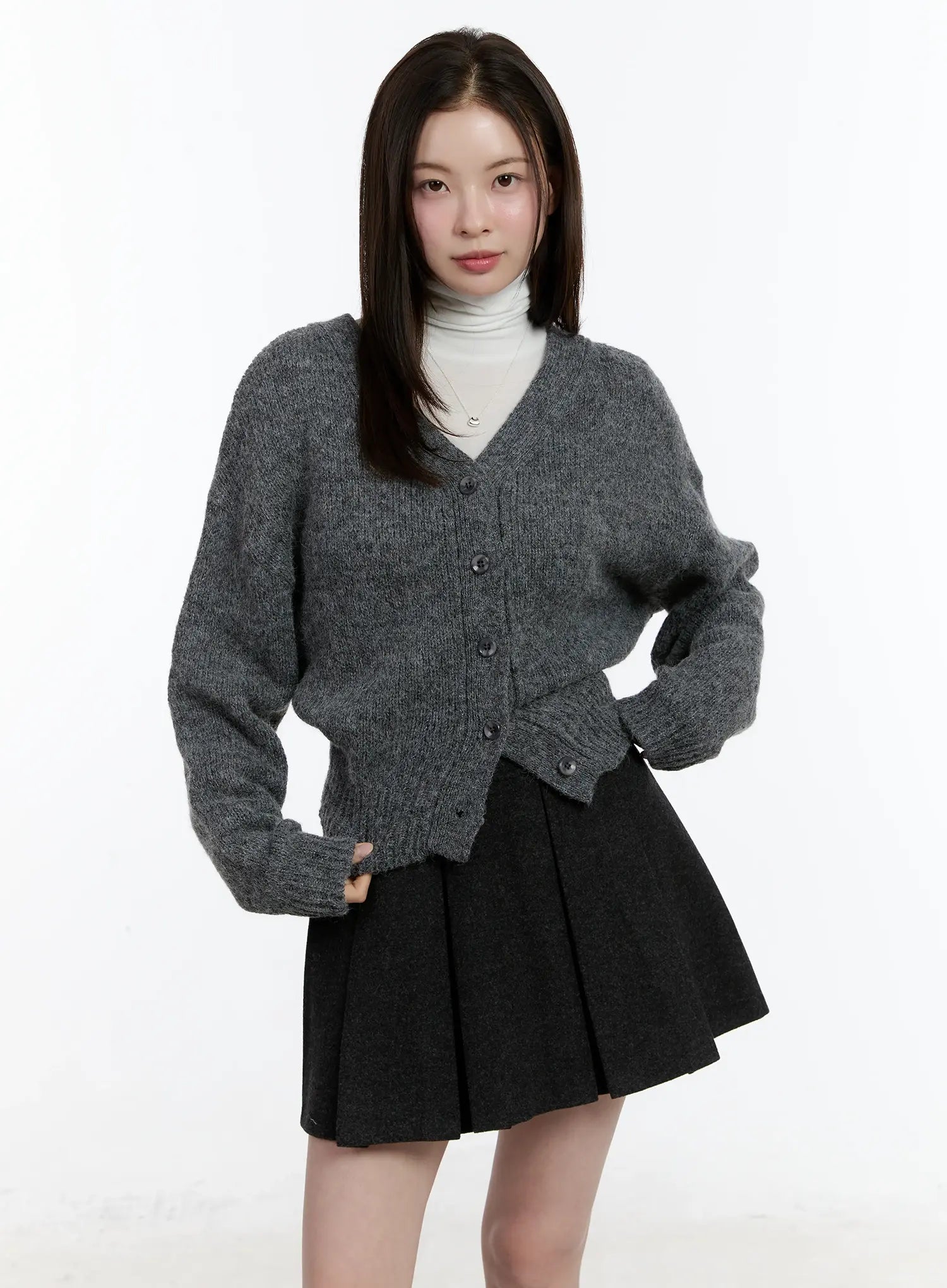 reversible-classic-v-neck-cardigan-id511