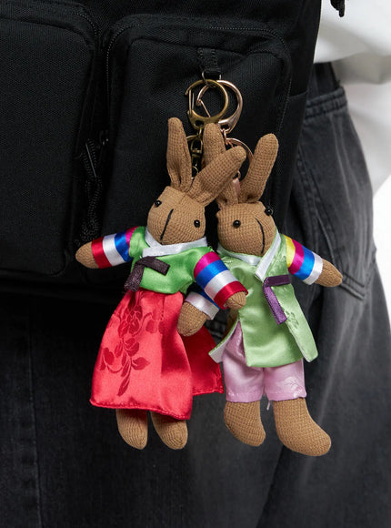 traditional-hanbok-style-bunny-keychainwomen-cs523