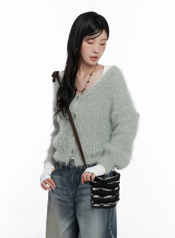 aubrey-striped-knit-shoulder-crossbody-cs529