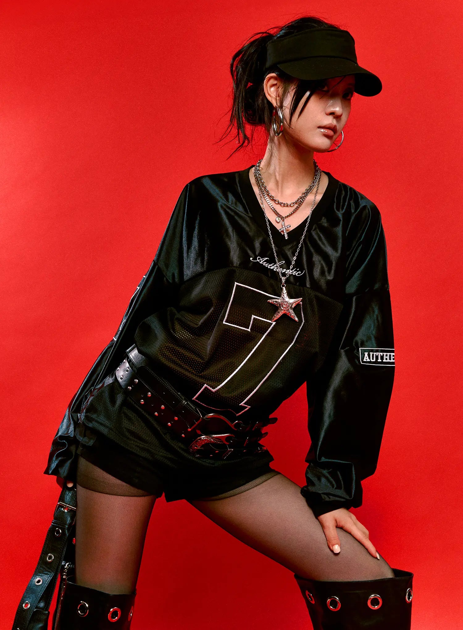 v-neck-graphic-jersey-top-cs512