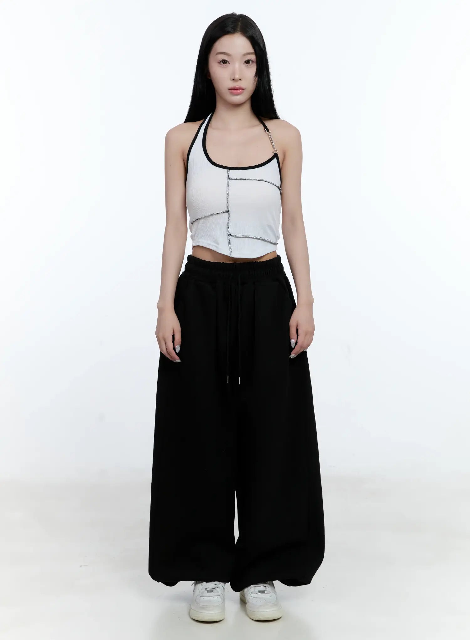 wide-leg-relaxed-fit-track-pants-cl530