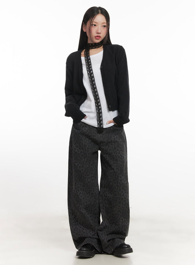 classic-button-v-neck-cardigan-cf524