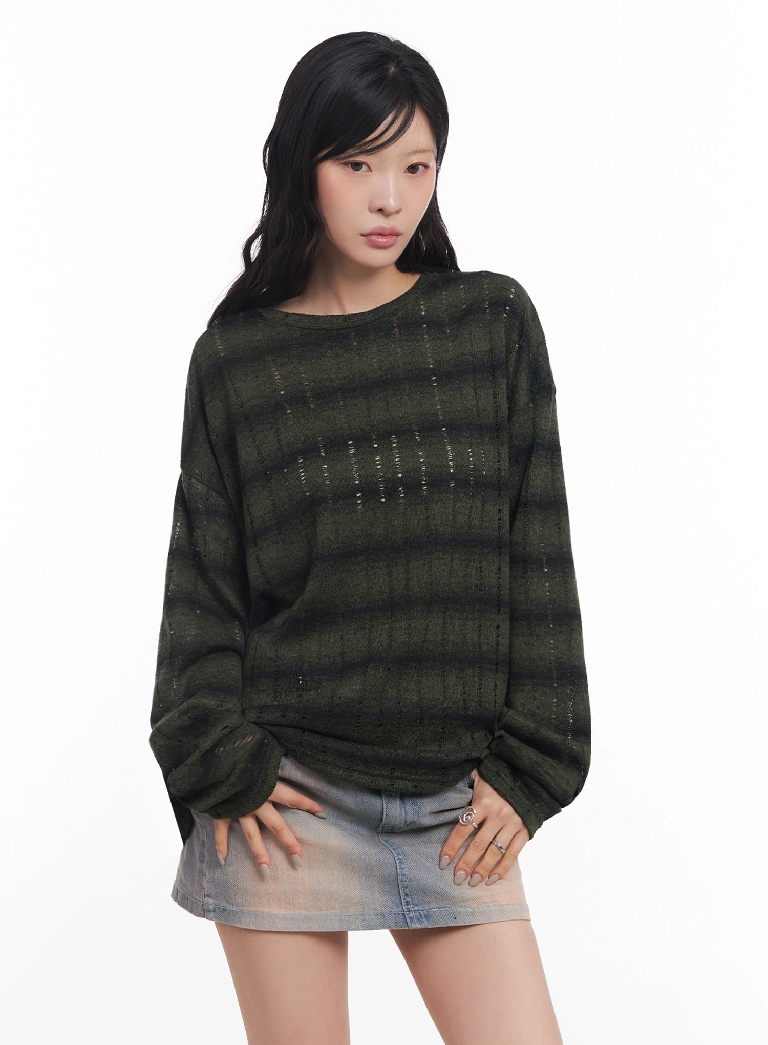 striped-knit-long-sleeve-pullover-ic503