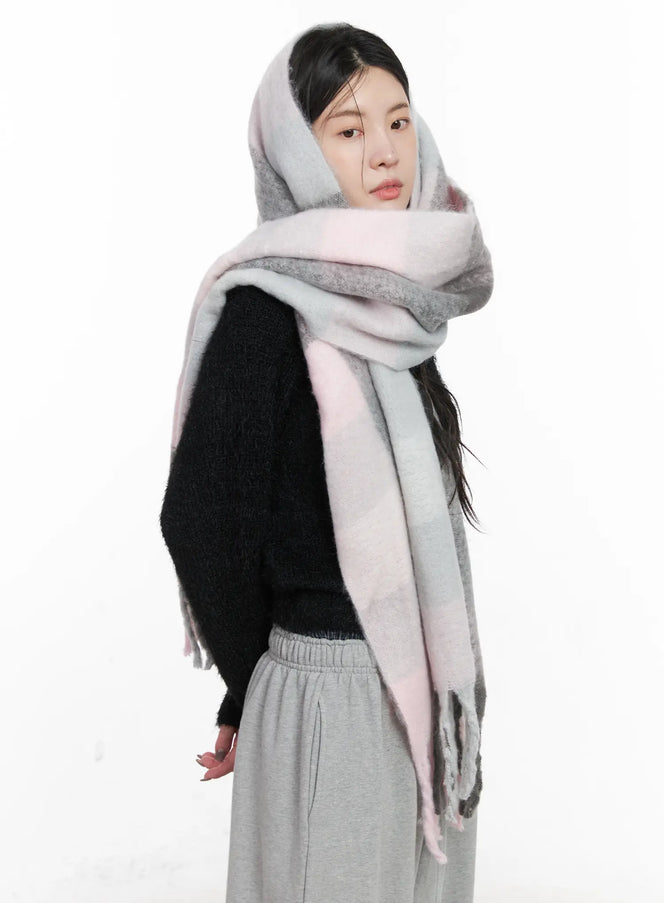 checked-wide-long-scarf-cn513