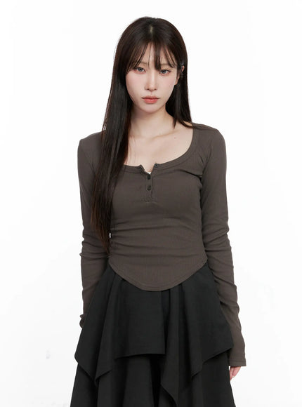 buttoned-u-neck-crop-long-sleeve-top-co521