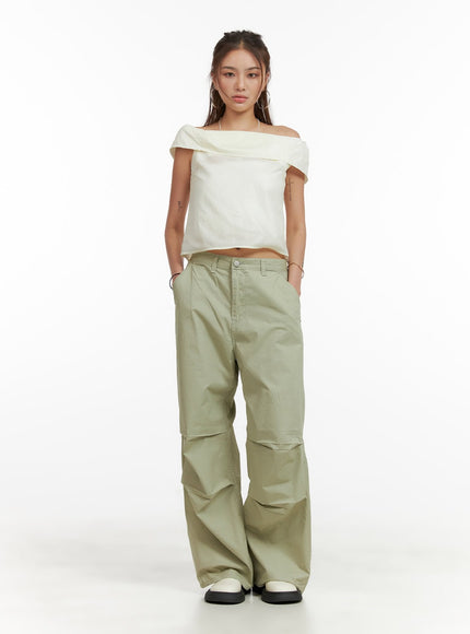 low-rise-pintuck-trousers-cy431