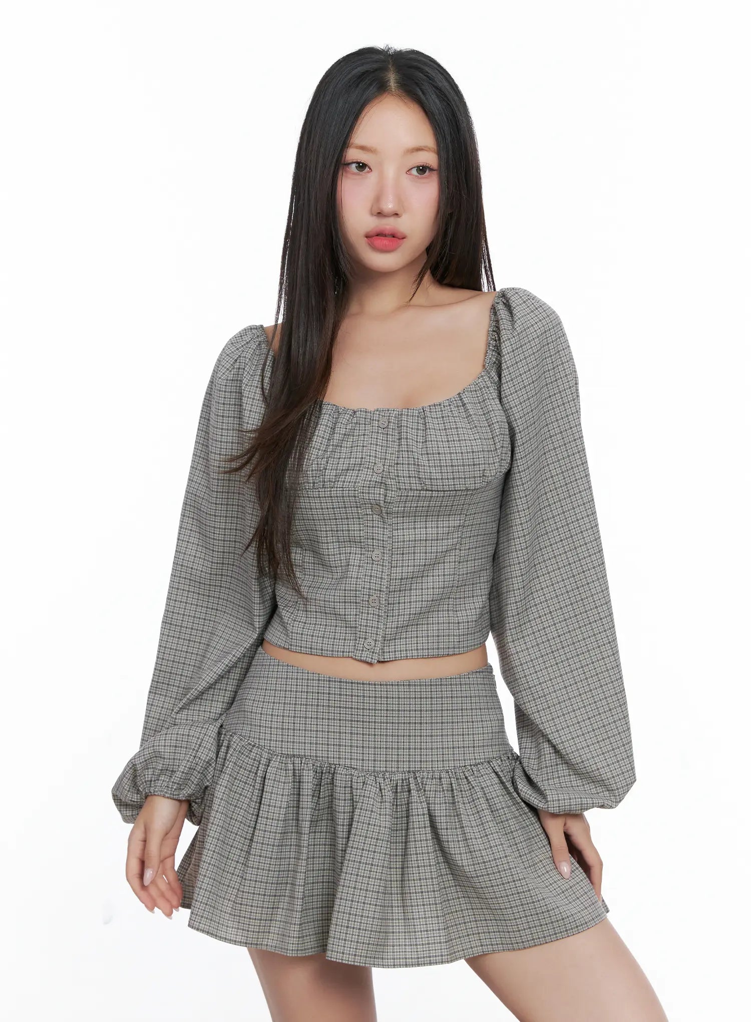 gingham-button-up-puff-sleeve-blouse-cs503