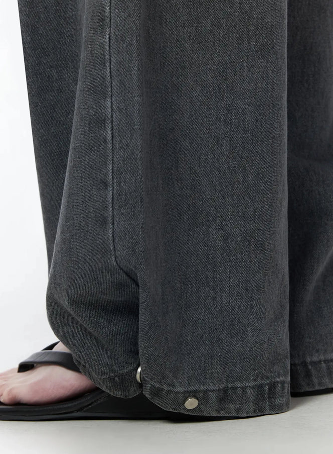 shia-vintage-wash-wide-leg-jeans-iy514