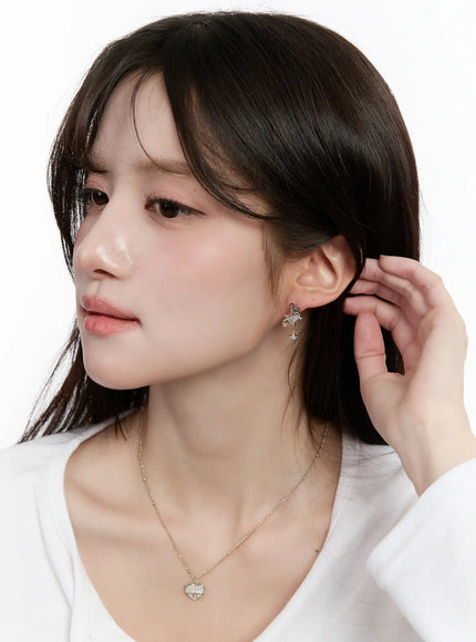 cosmic-star-drop-earrings-cm505