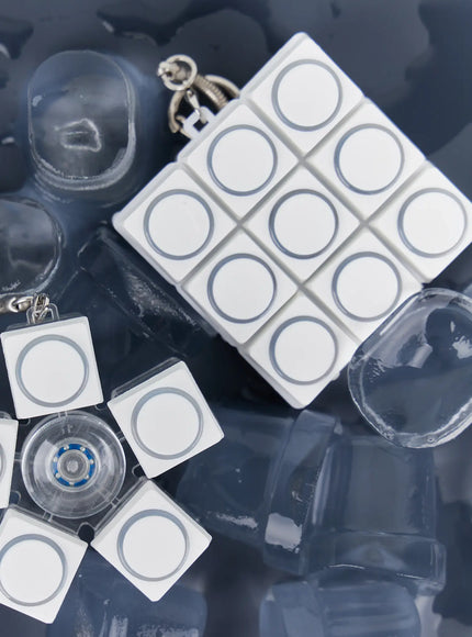 embossed-circle-9-keycap-keychain-ia524