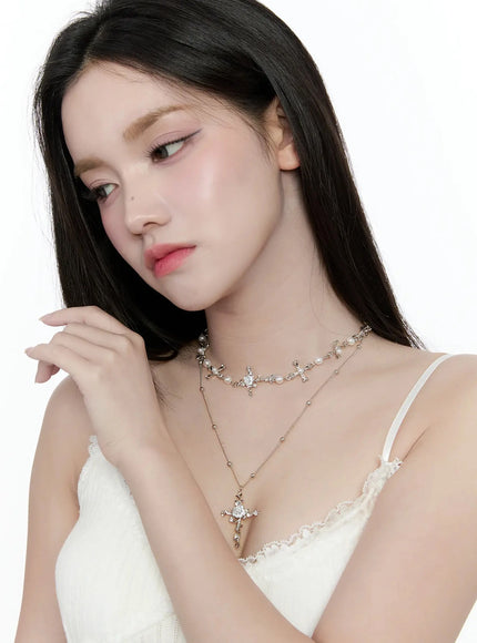 double-chain-cross-necklace-io527