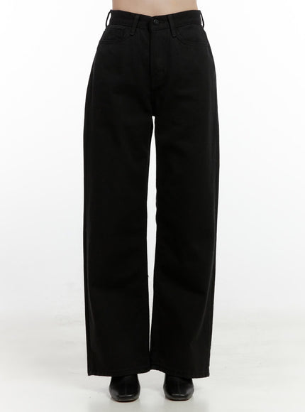 straight-fit-trousers-on408