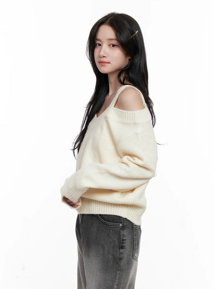 v-neck-off-shoulder-knit-sweater-co524