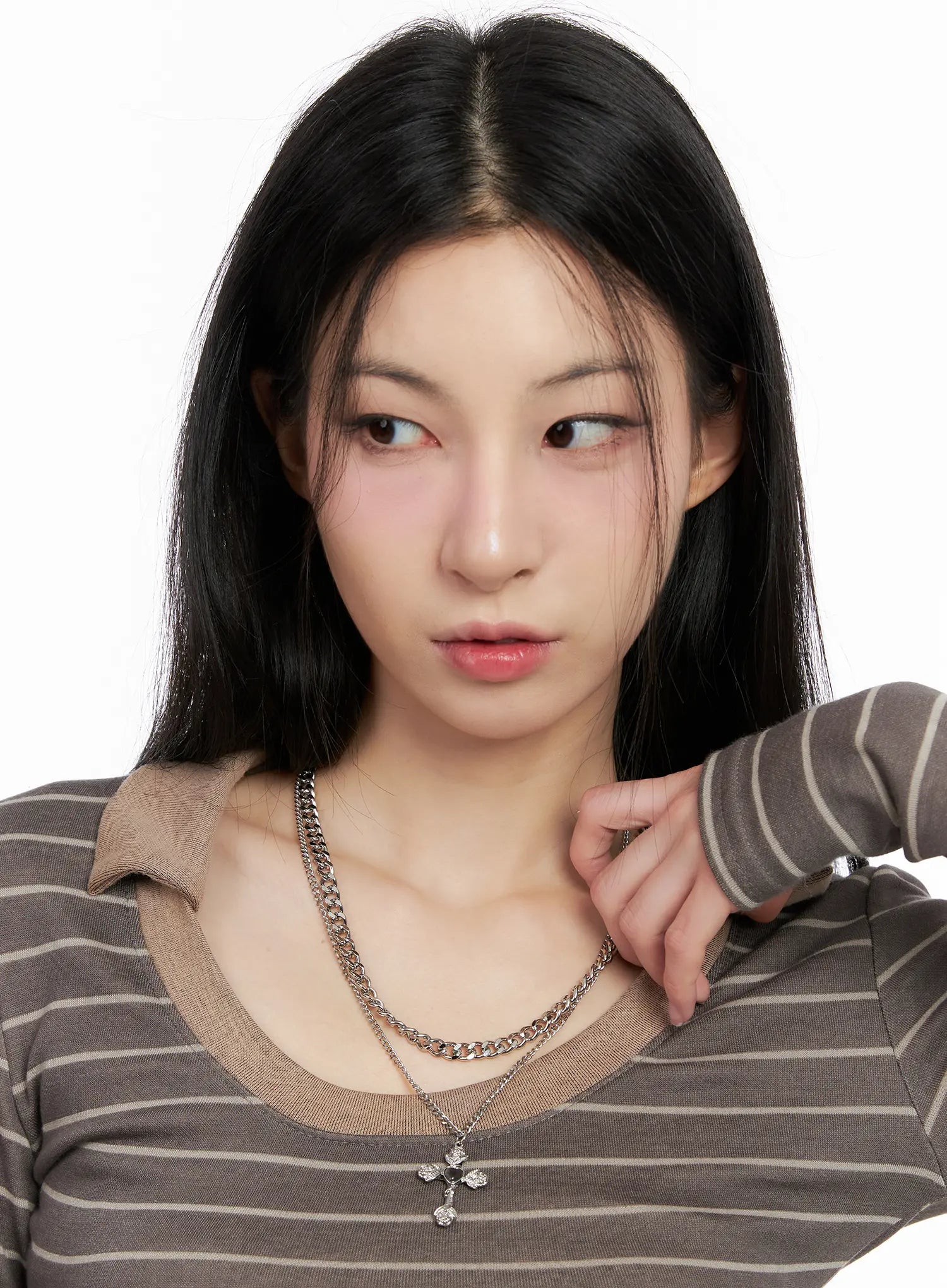 layered-rose-heart-cross-pendant-necklace-cg526