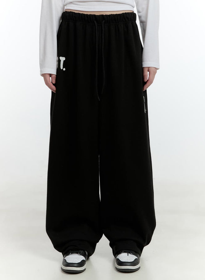 cozy-embroidered-wide-leg-sweatpants-cf506
