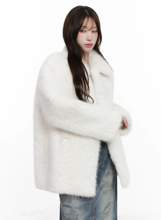 chic-faux-fur-coat-in514