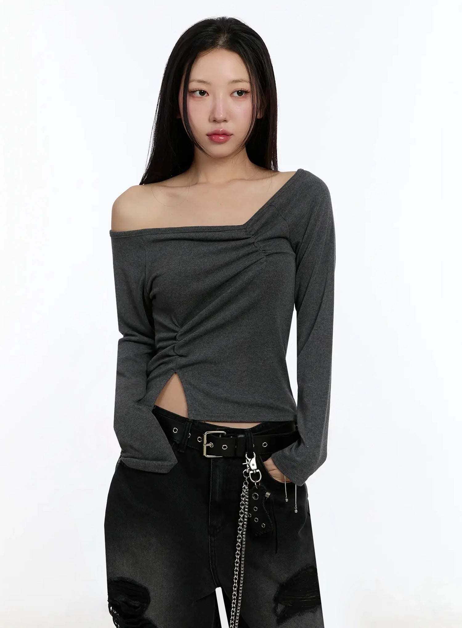 off-shoulder-ruched-long-sleeve-top-im513