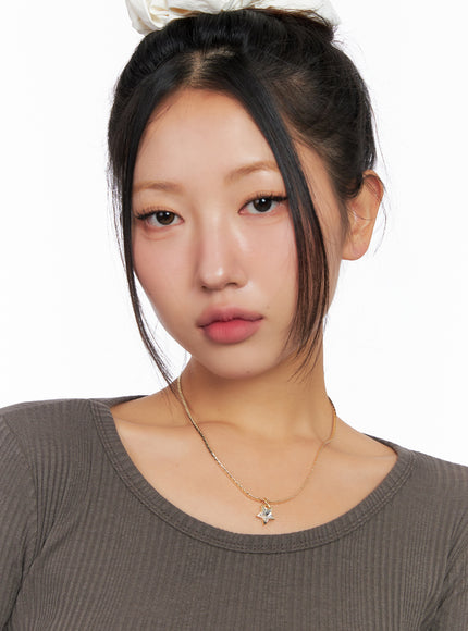 star-charm-necklace-co514