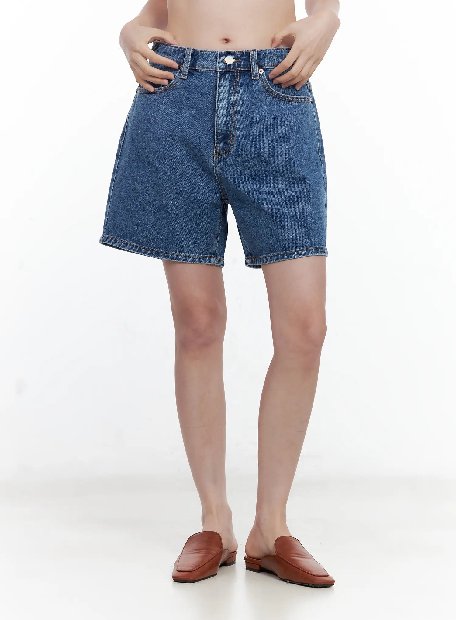 oversized-mid-rise-jorts