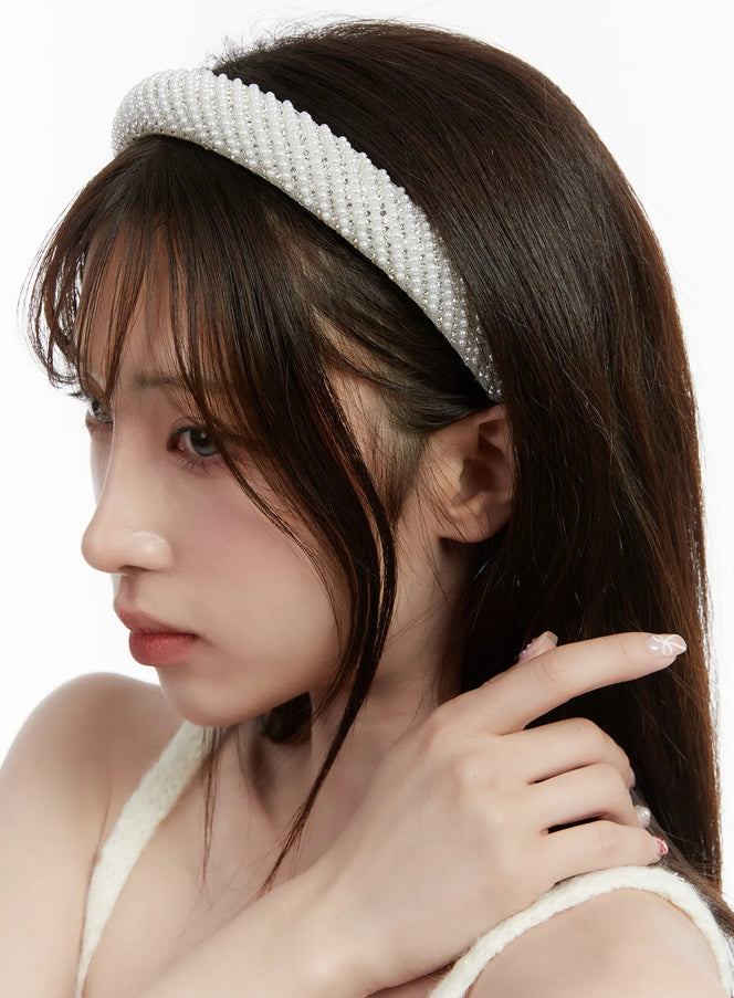 white-cubic-headband-cd514