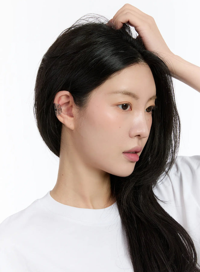 gothic-web-ear-cuff-ca508