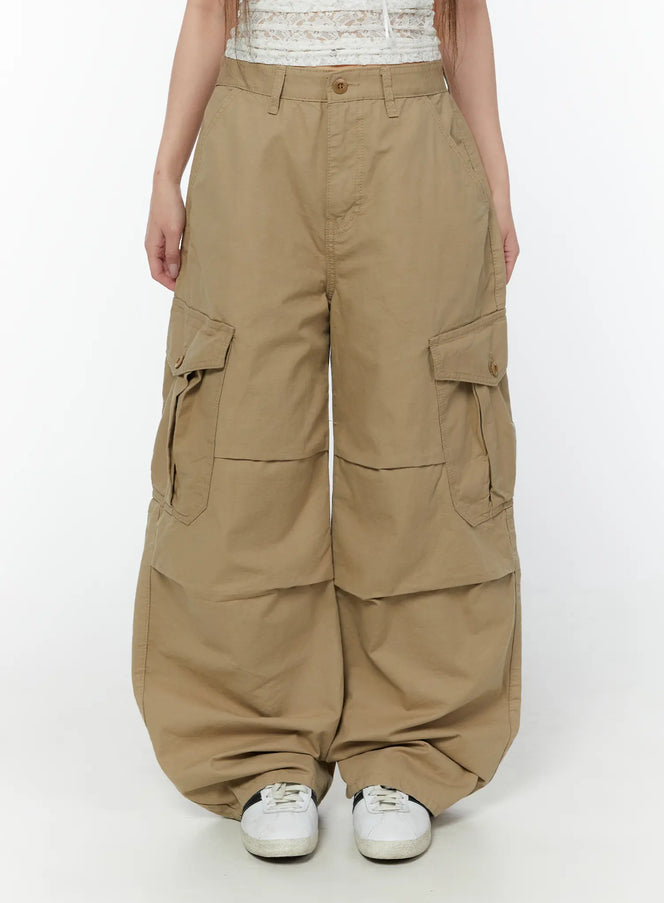 pintuck-cargo-wide-pants-cy519