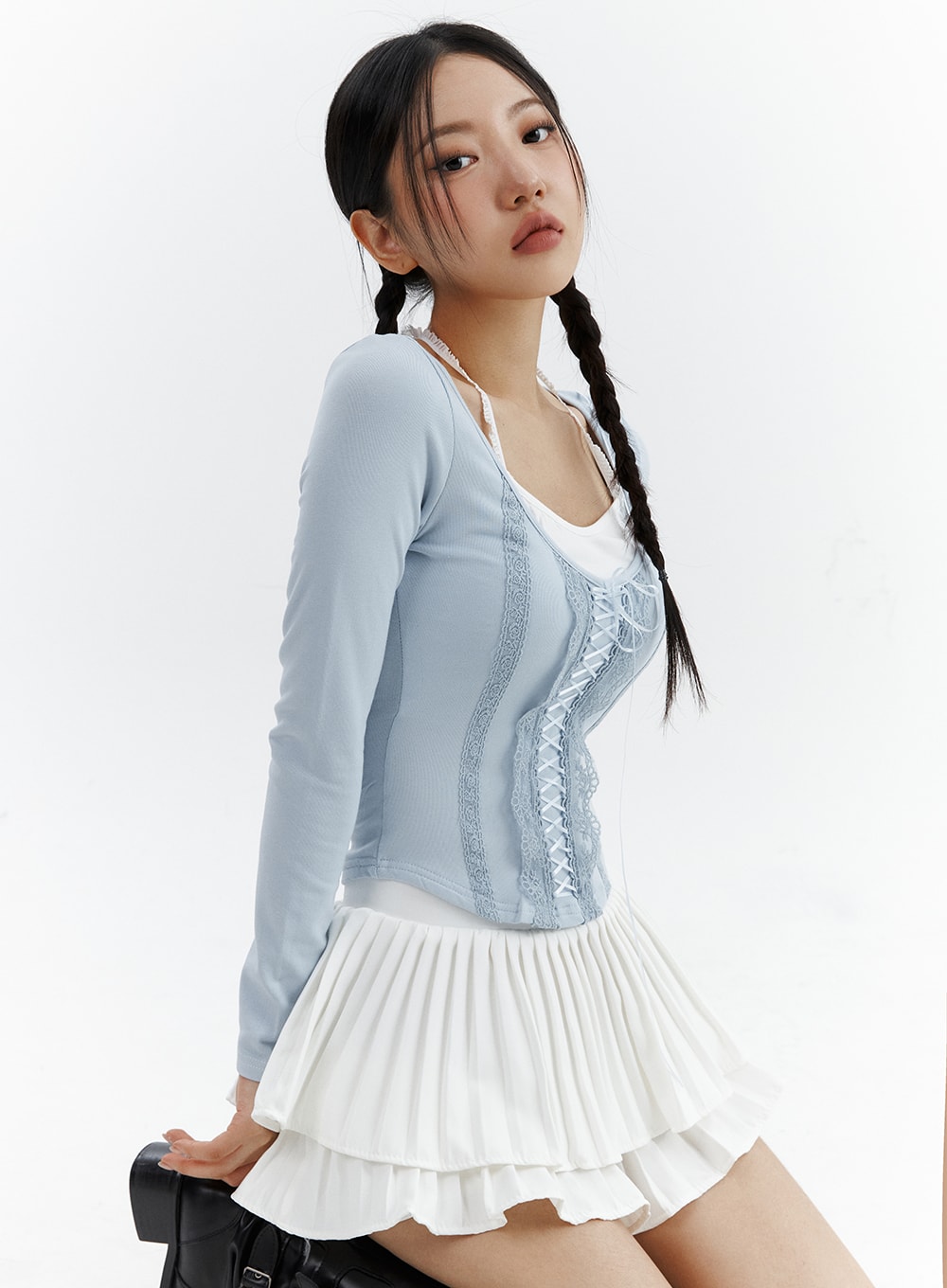 round-neck-lace-up-long-sleeve-cj423