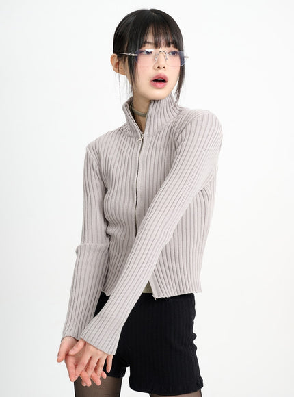 wool-blend-knit-zipper-long-sleeve-collared-top-cm415