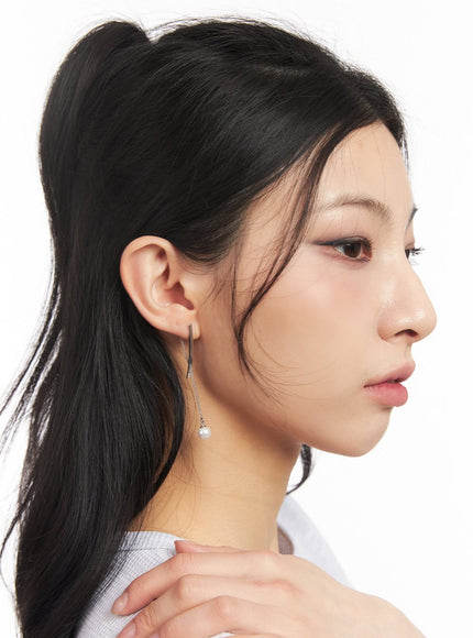 faux-pearl-long-earrings-ca516