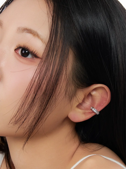 cubic-ear-cuff-im531