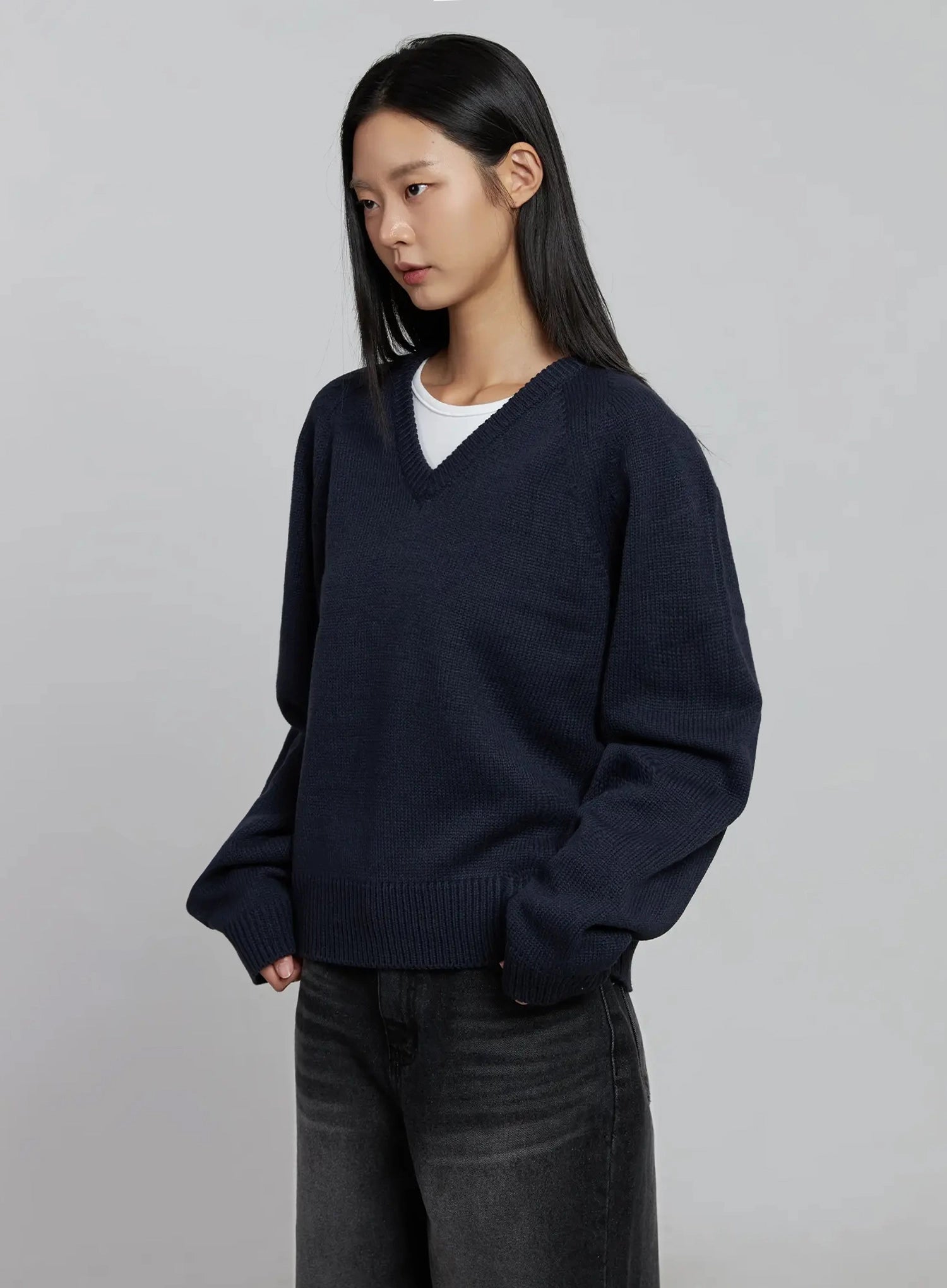 v-neck-oversized-knit-sweater-im520
