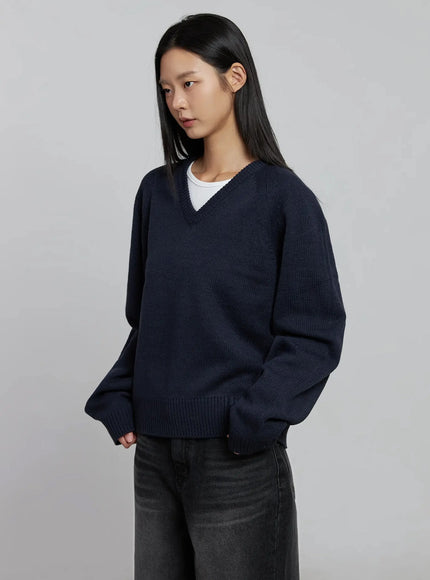 v-neck-oversized-knit-sweater-im520