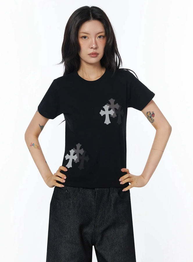cross-embroidered-t-shirt-iu508