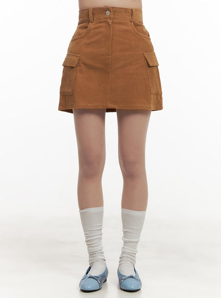 corduroy-cargo-mini-skirt-ij510 / Beige