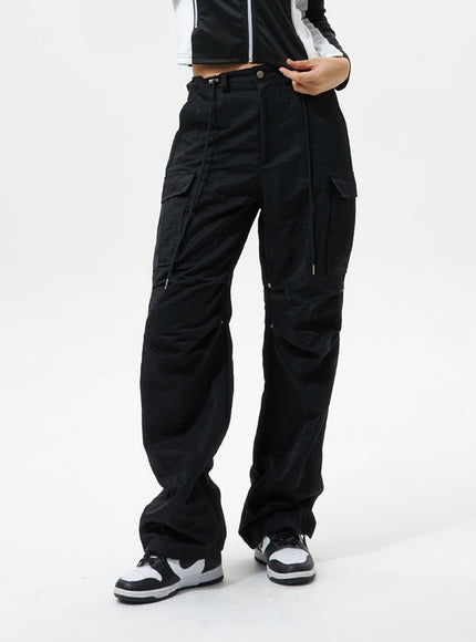 loosefit-cargo-parachute-pants-is319