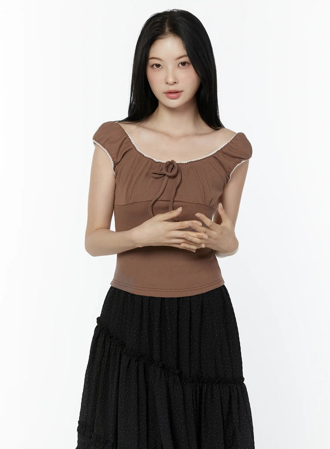 lace-trim-sleeveless-top-iu505 / Brown